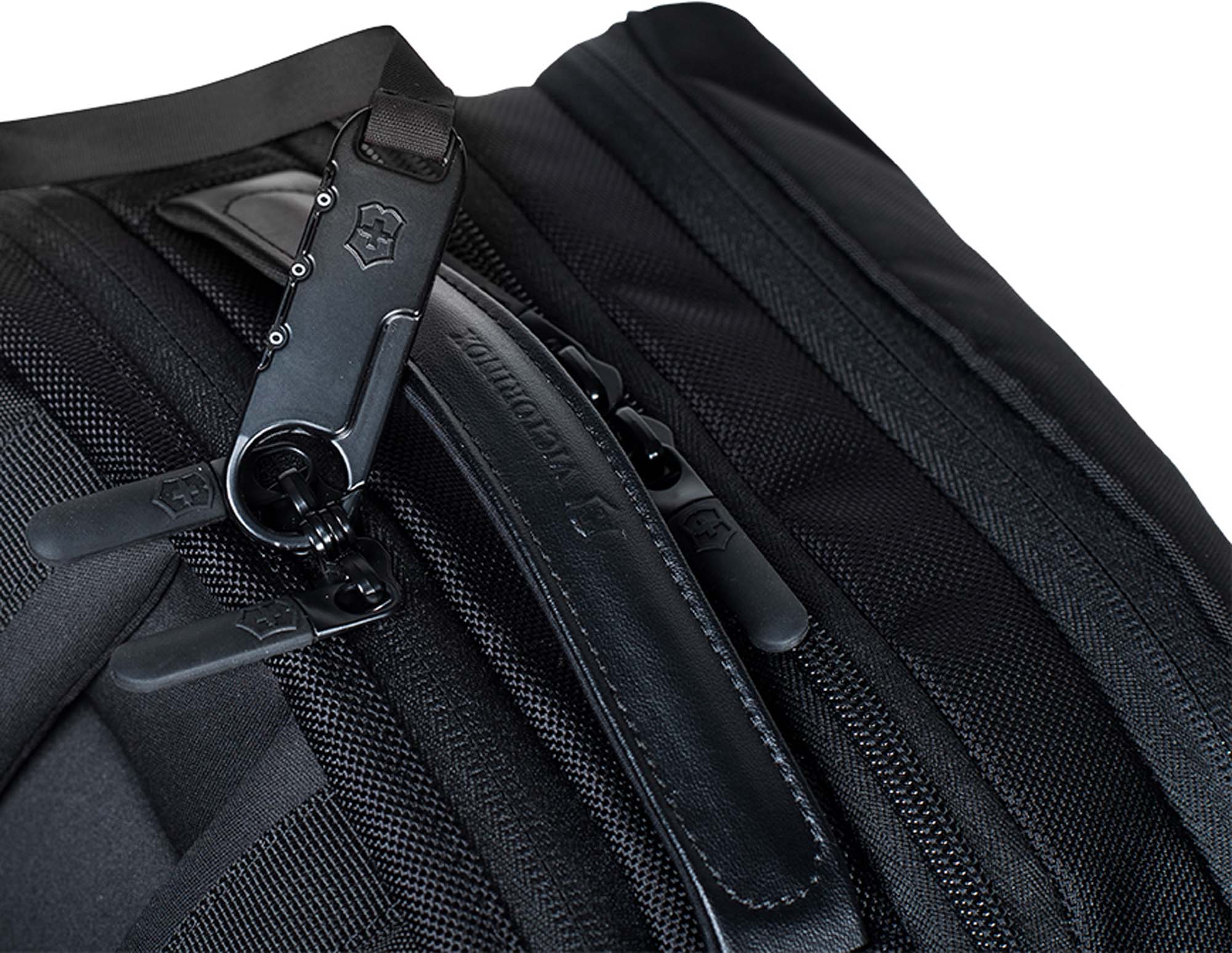 Victorinox Altmont Professional Deluxe Travel Laptop Backpack - Image 3