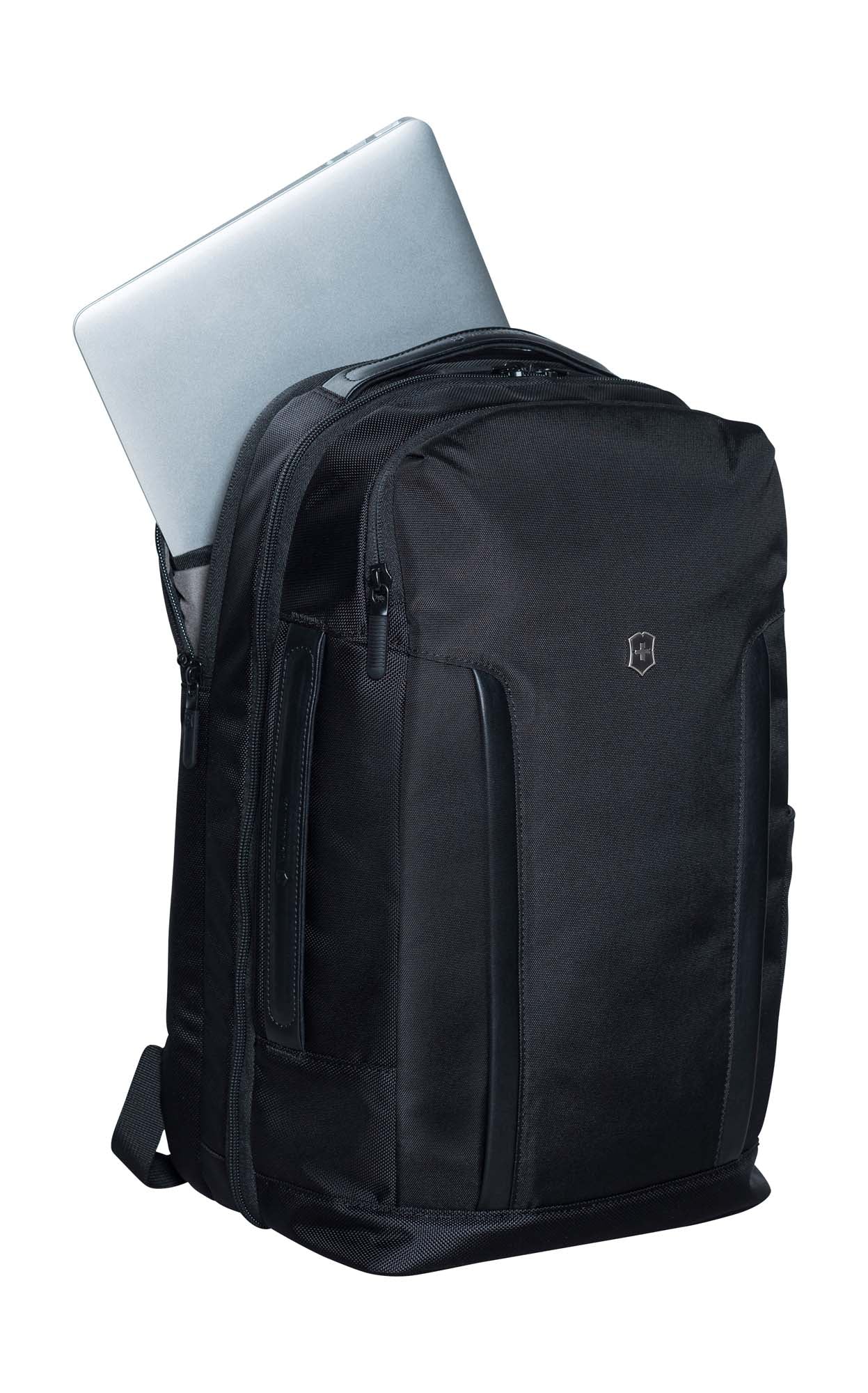 Victorinox Altmont Professional Deluxe Travel Laptop Backpack - Image 4