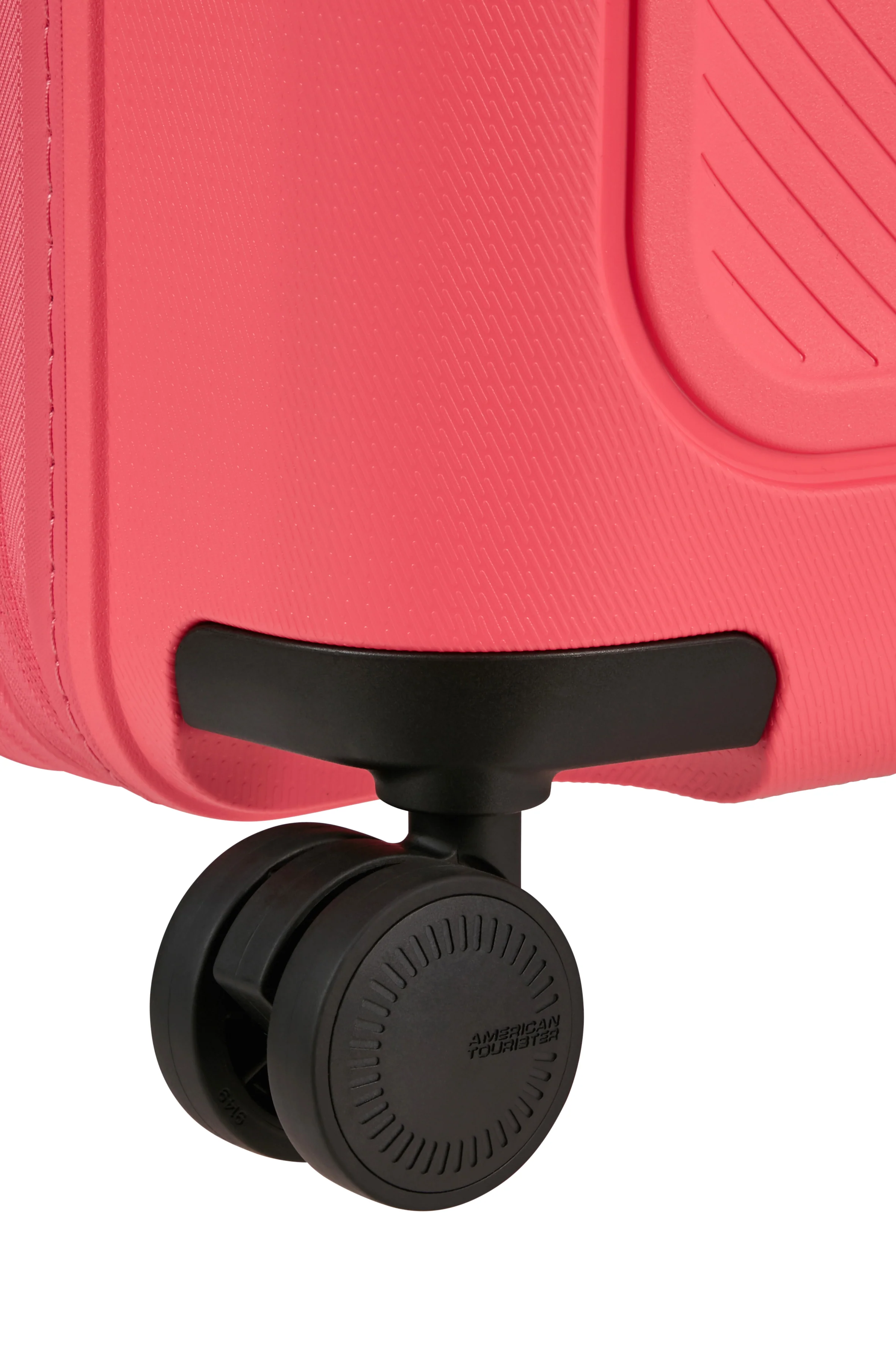 American Tourister DashPop Expandable 55cm Spinner - Image 40