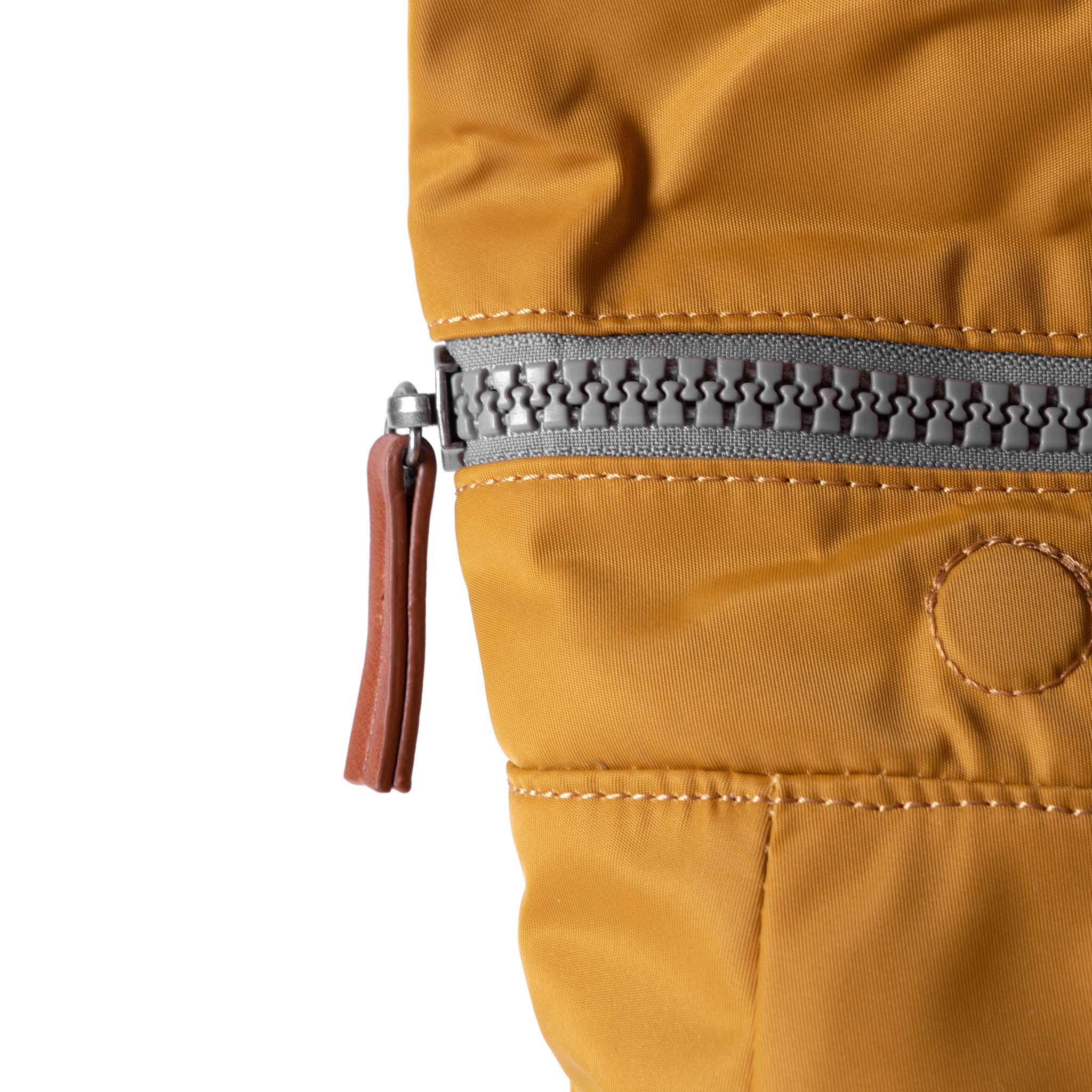 Roka Canfield B Medium Sustainable Nylon - Image 14