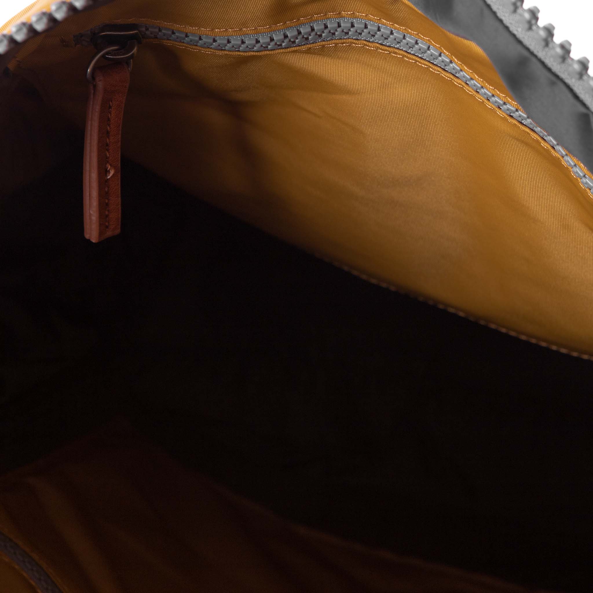 Roka Canfield B Medium Sustainable Nylon - Image 15