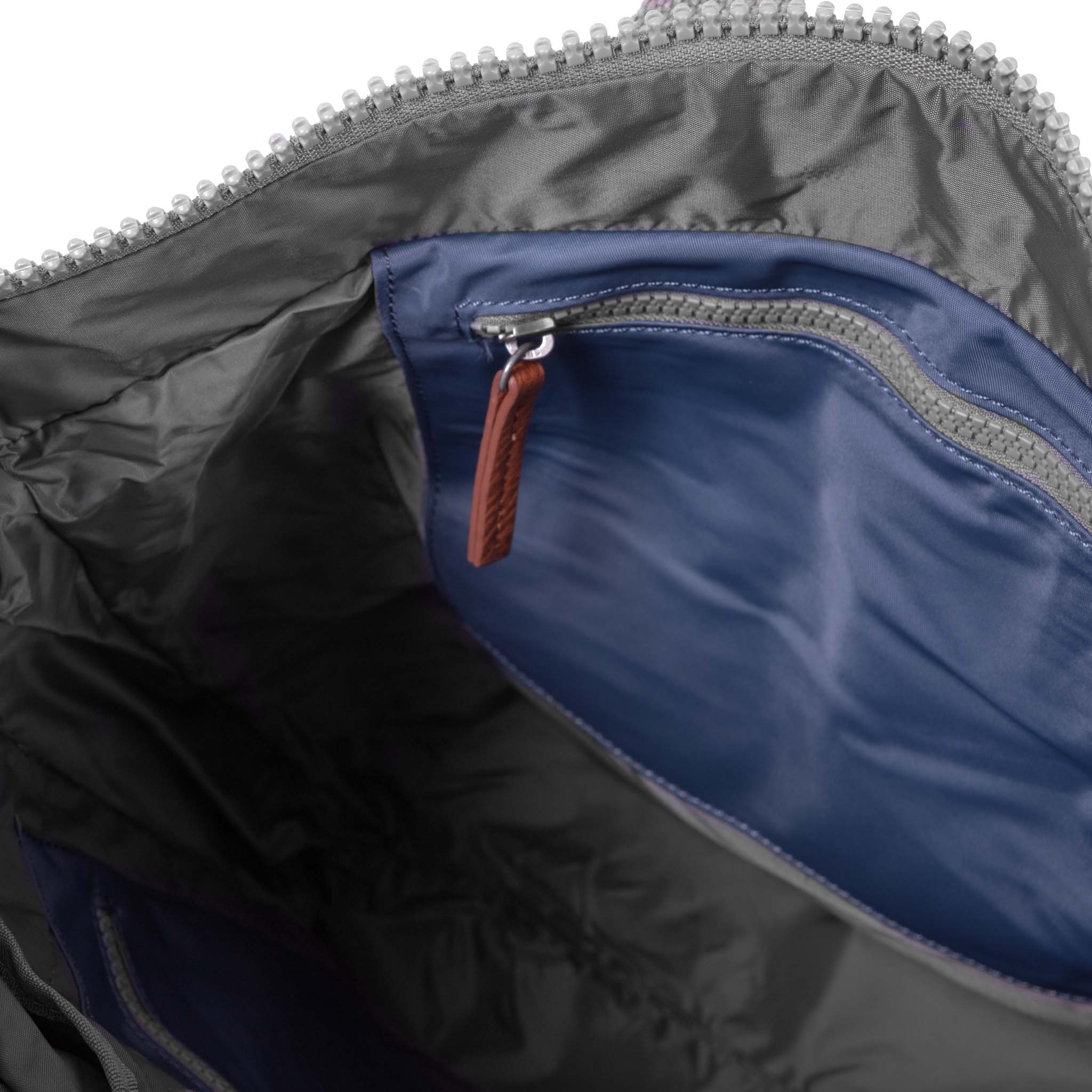 Roka Canfield B Medium Sustainable Nylon - Image 20