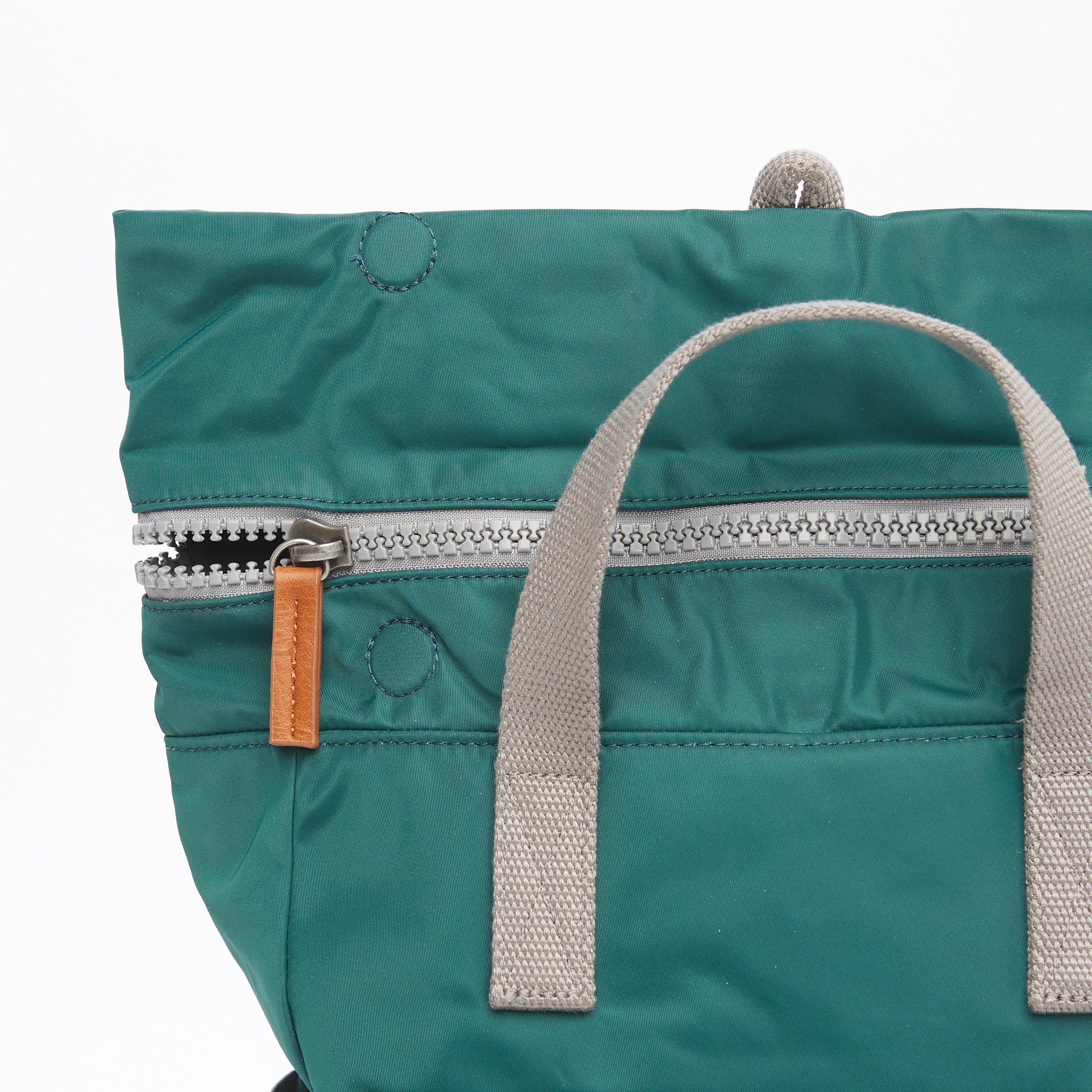 Roka Canfield B Medium Sustainable Nylon - Image 49