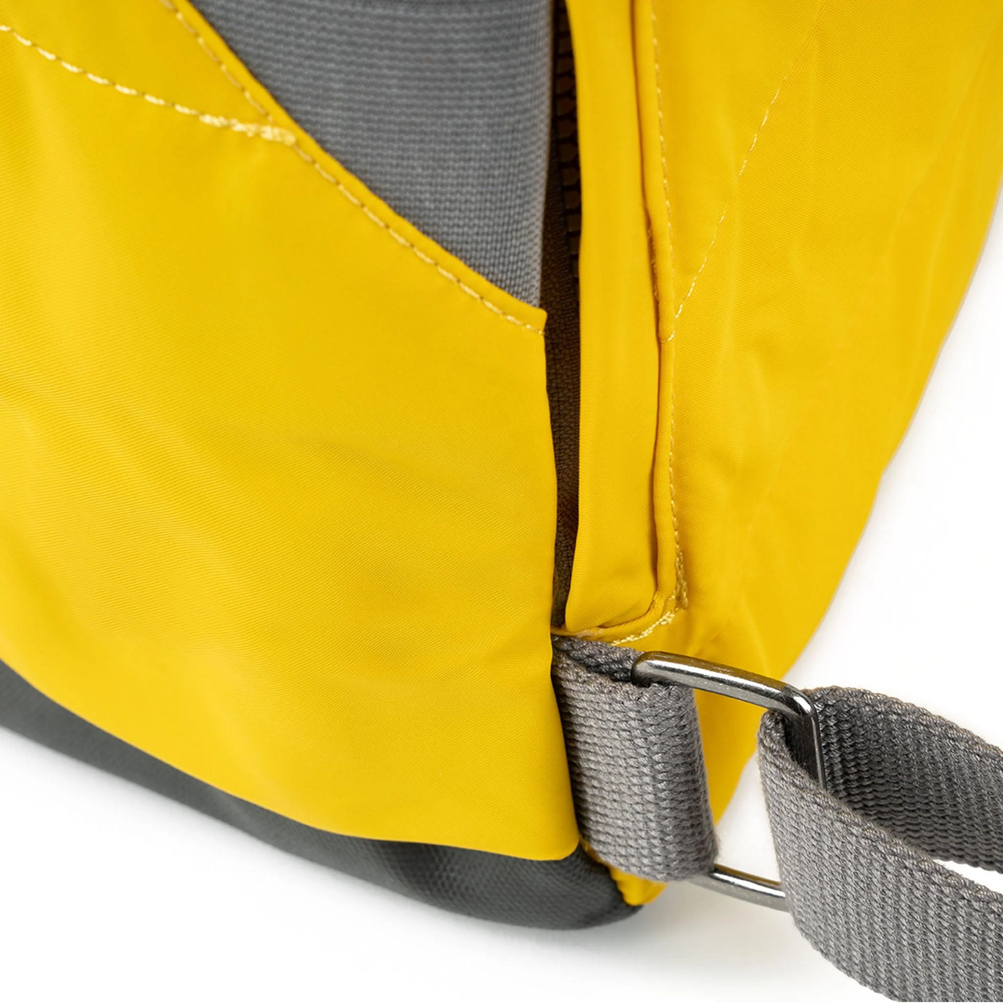 Roka Canfield B Small Sustainable Nylon - Image 19