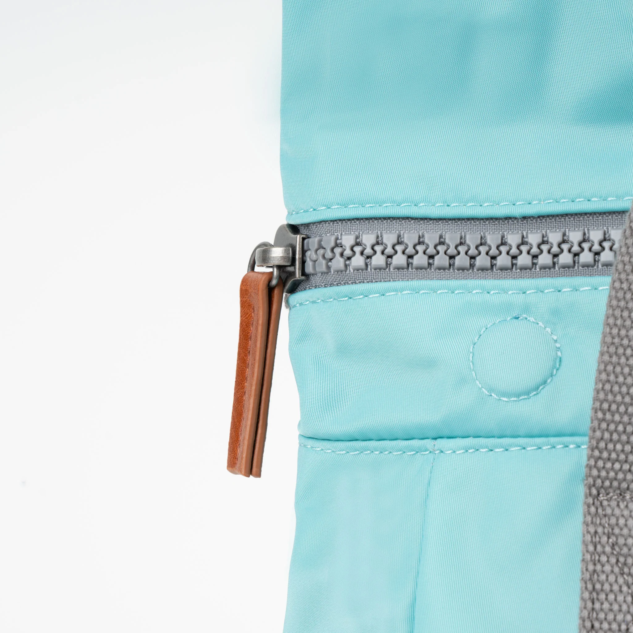 Roka Canfield B Small Sustainable Nylon - Image 49