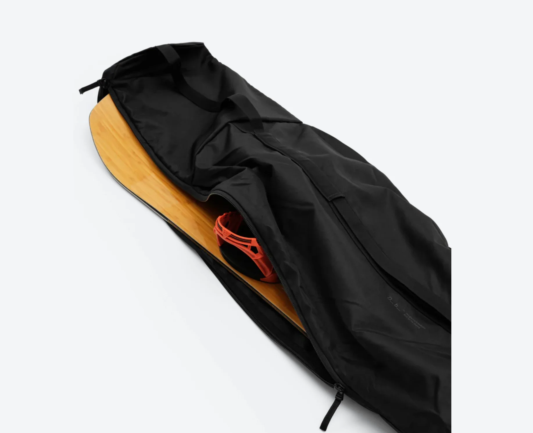 D_b_ Snow Essential Snowboard Bag - Image 3