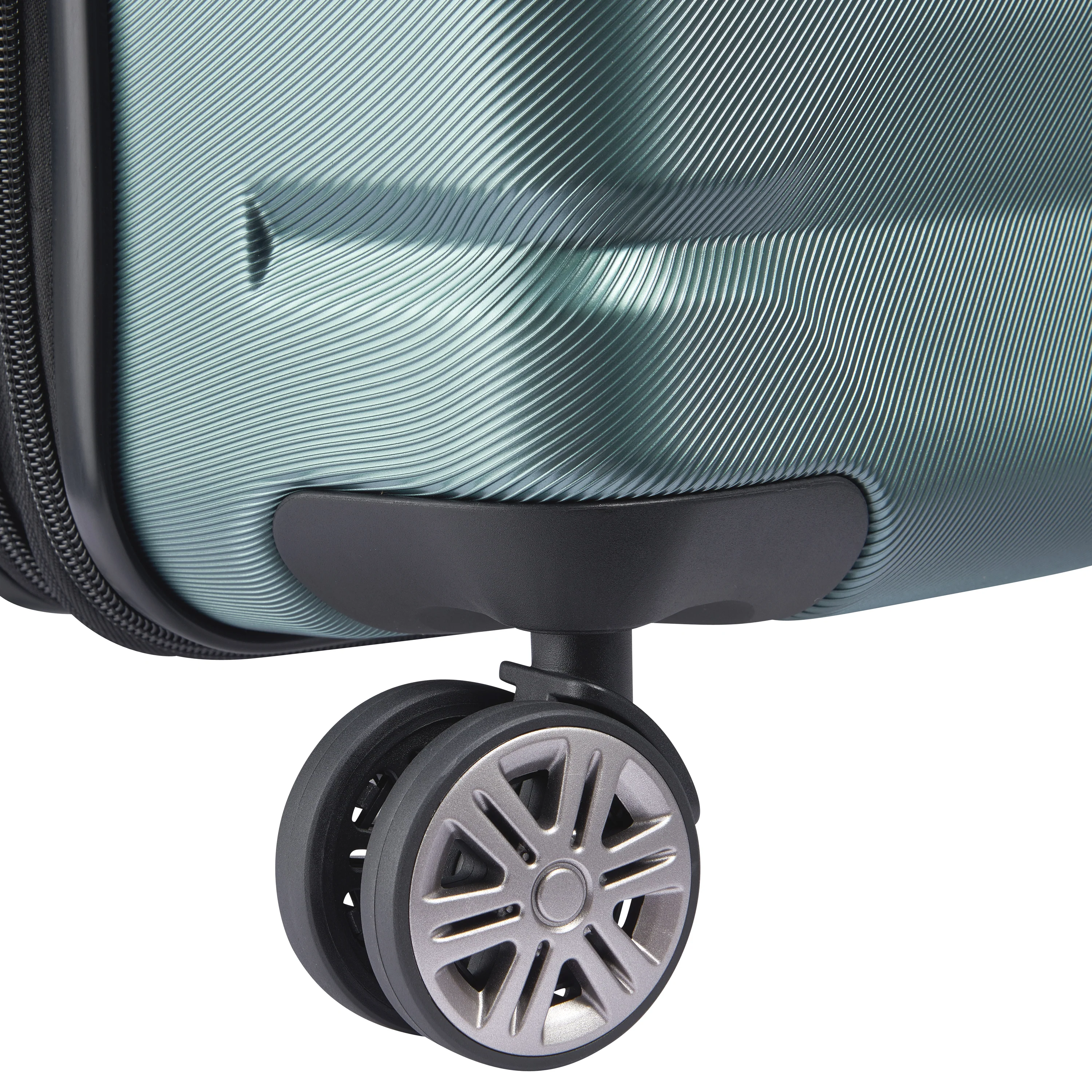 Delsey Air Armour 4 Wheel Expandable Suitcase - 68cm - Image 20