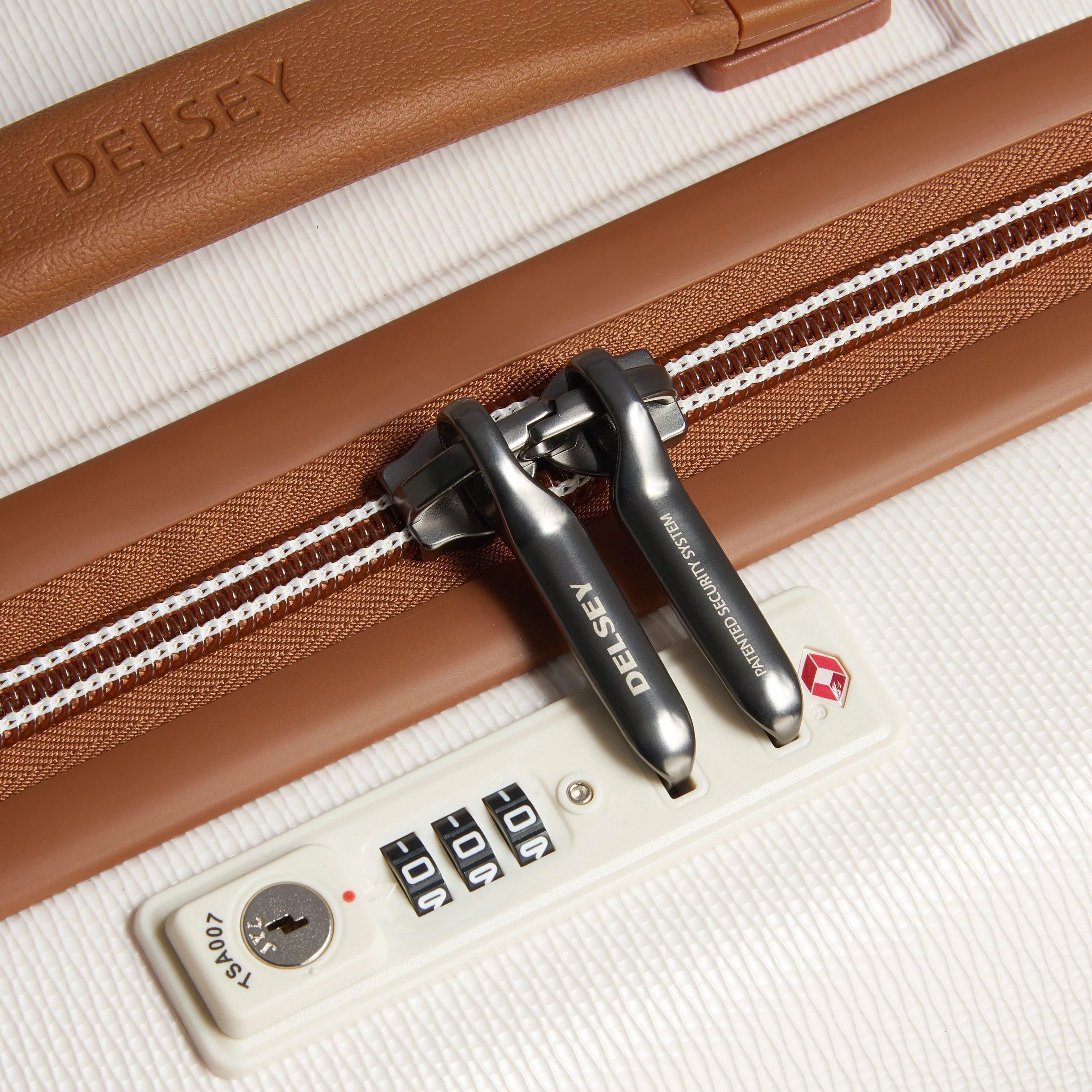 Delsey Chatelet Air 2.0 Spinner Extra Large Suitcase - 82cm - Image 17