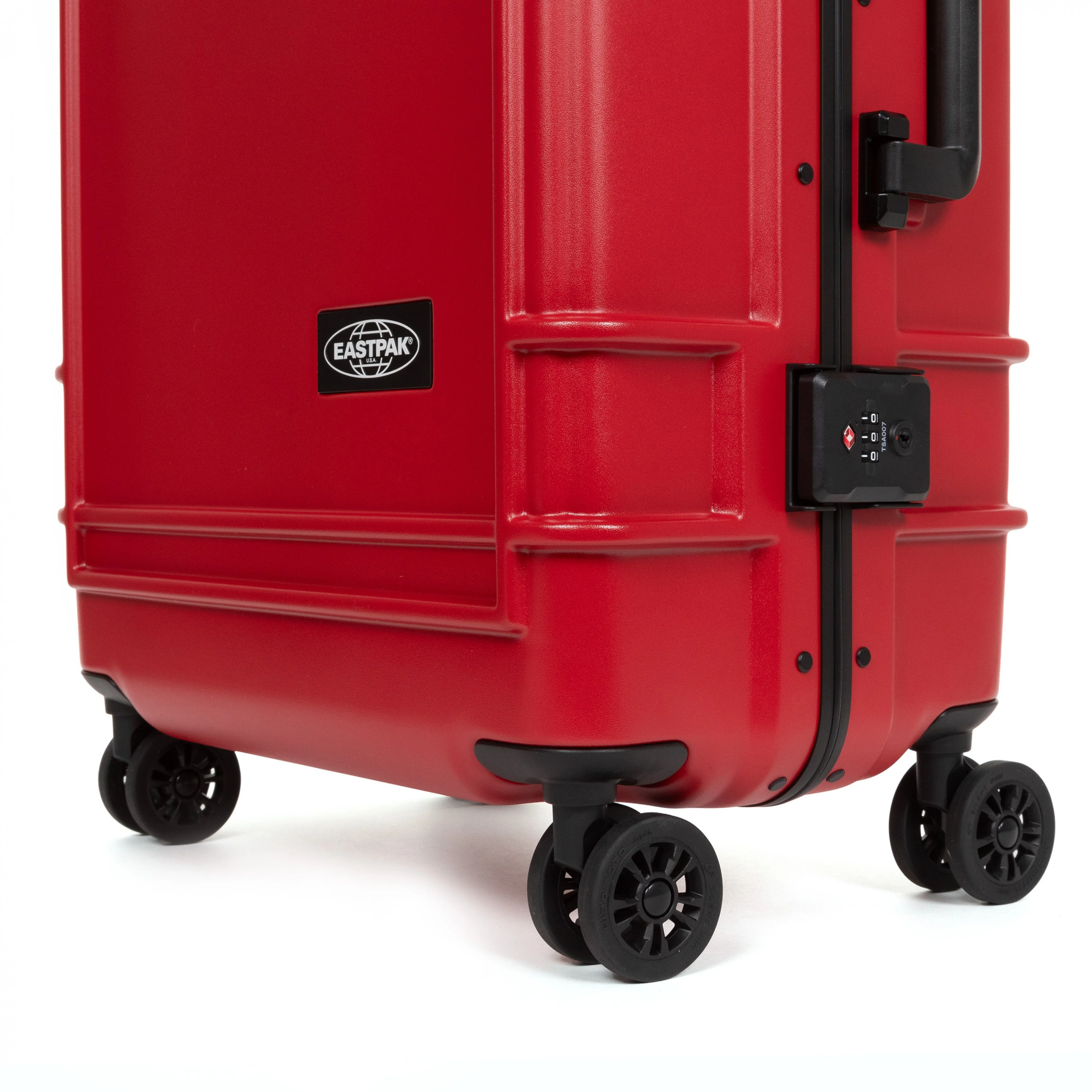 Eastpak Resist'R 4 Wheel 68.5cm Medium Suitcase - Image 7