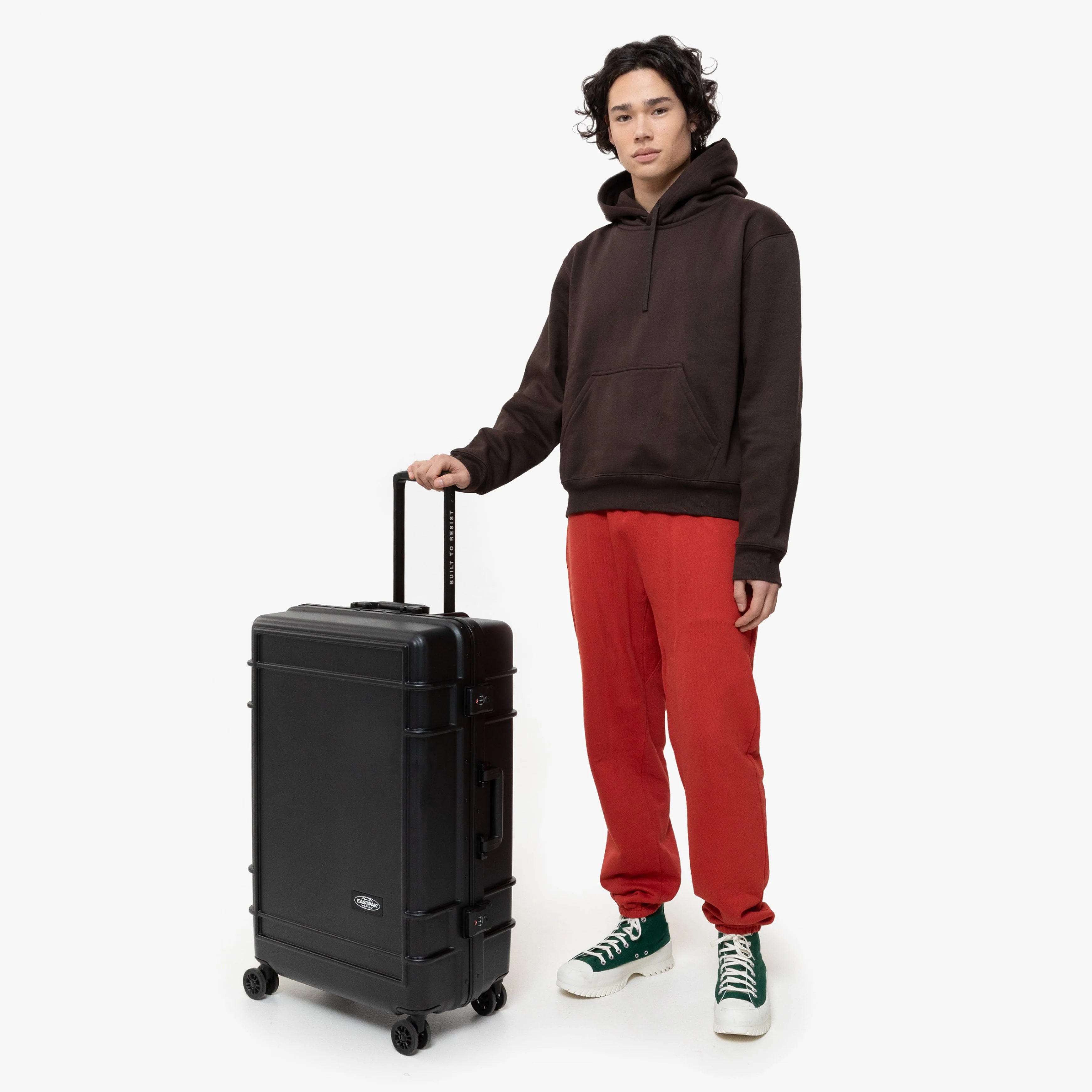 Eastpak Resist'R 4 Wheel 78cm Large Suitcase - Image 4