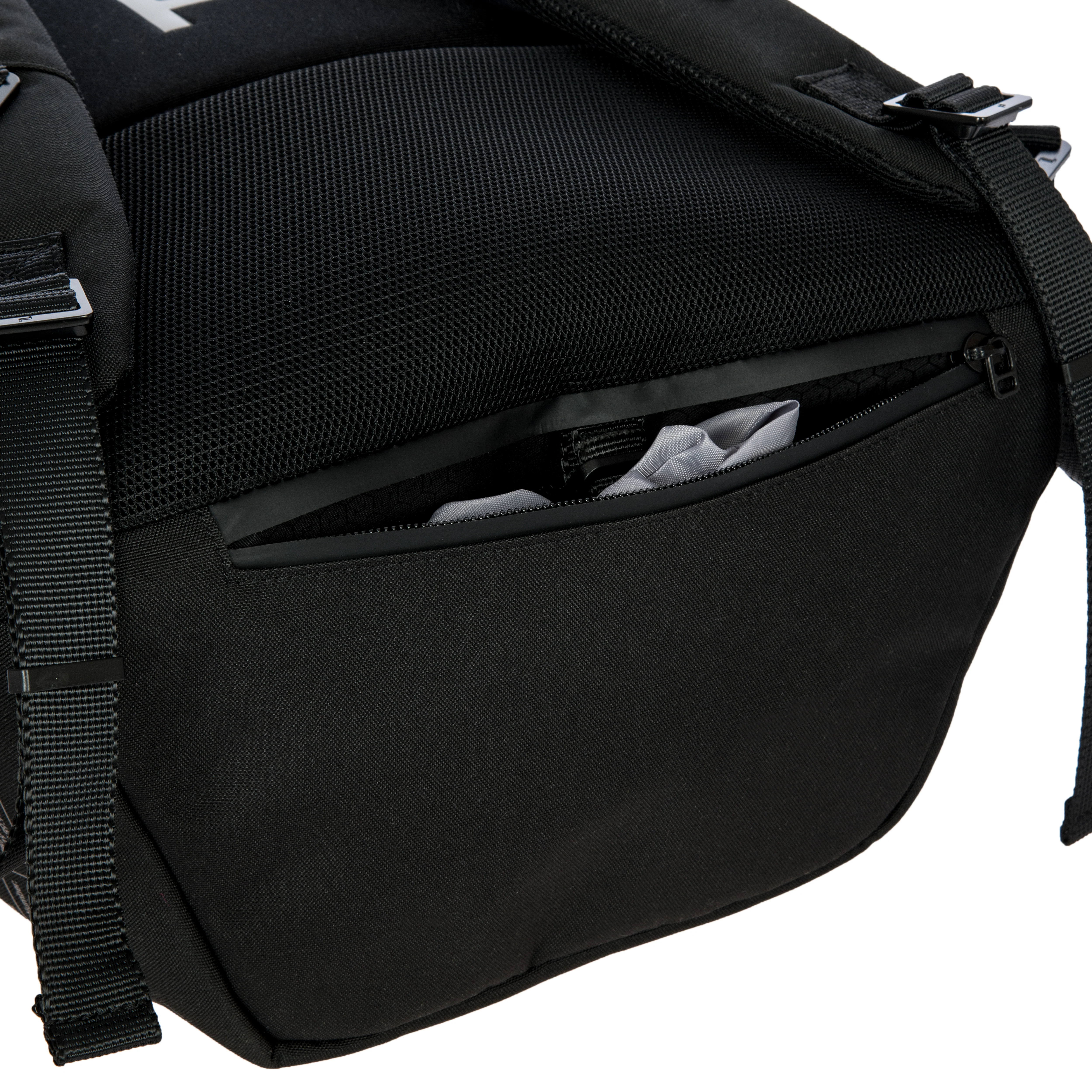 Porsche Design Urban Eco Backpack M2 (15 inch Laptop) - Image 14