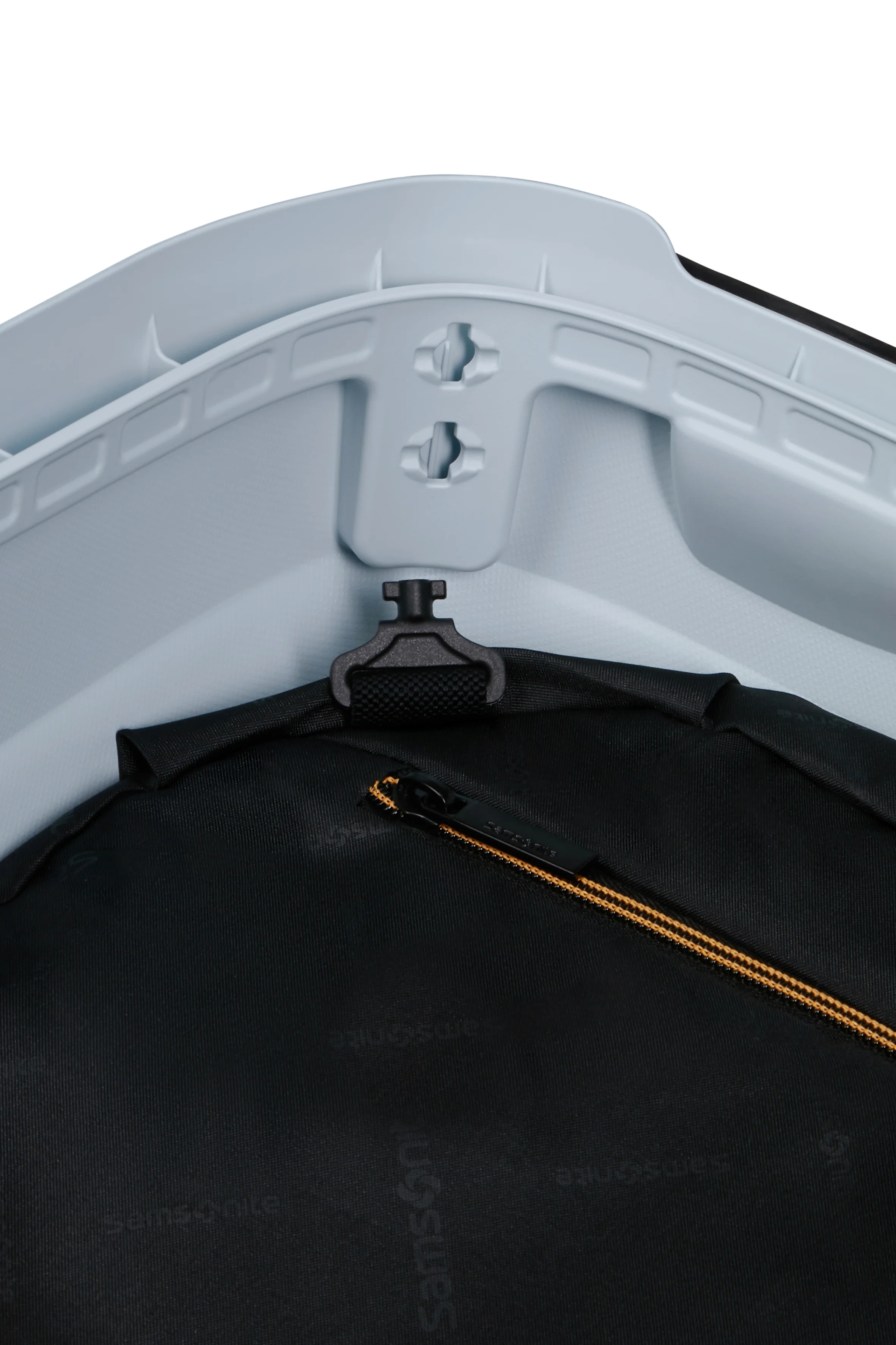 Samsonite Essens 55cm - Cabin Spinner - Image 116