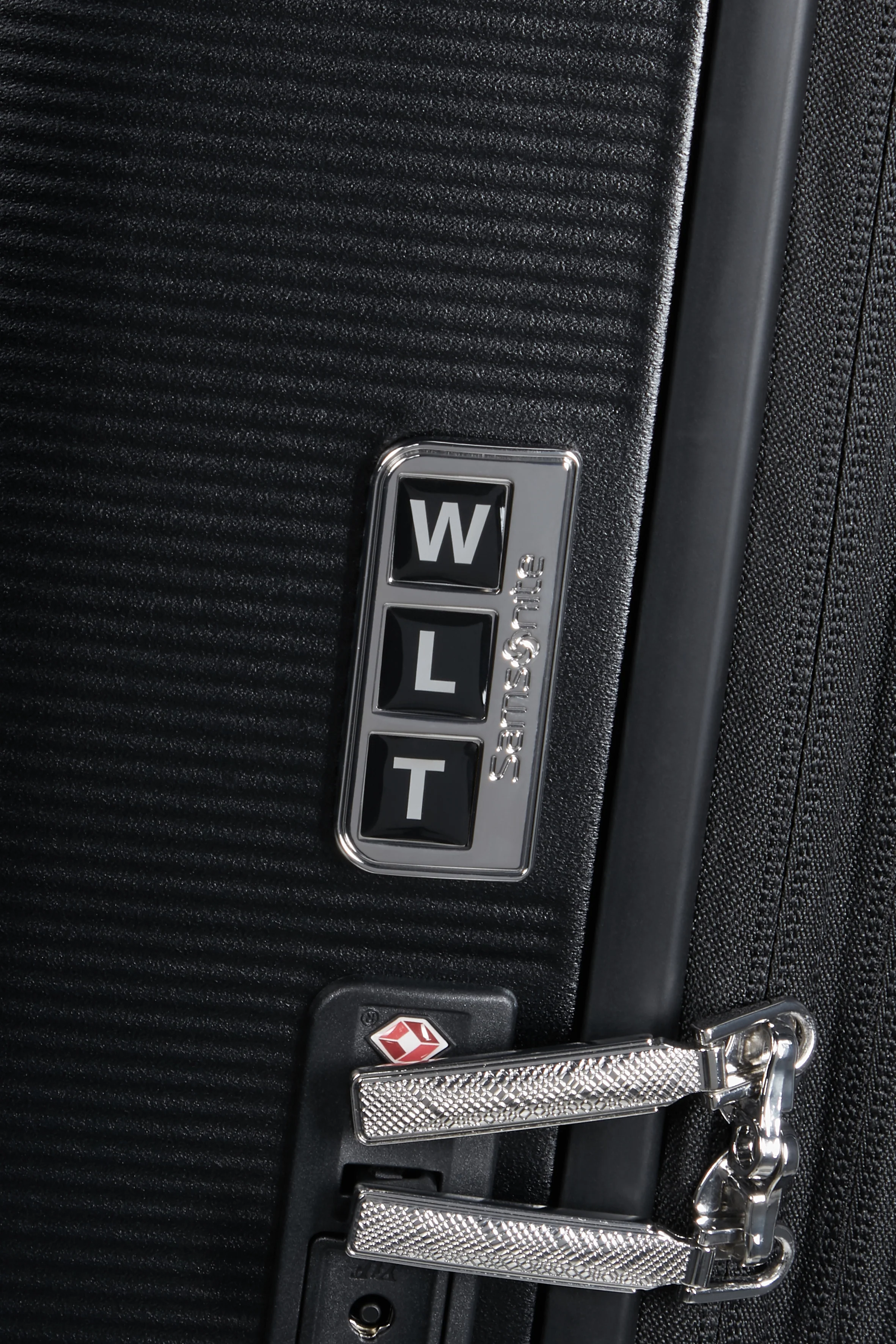 Samsonite Image 69cm Expandable Spinner - Image 15