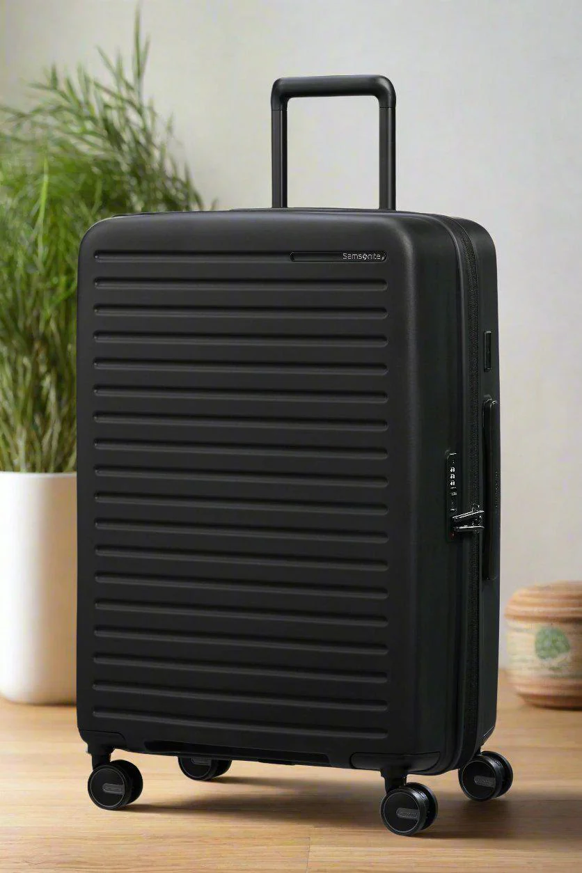 Samsonite Restackd Spinner 68cm EXP - Image 6