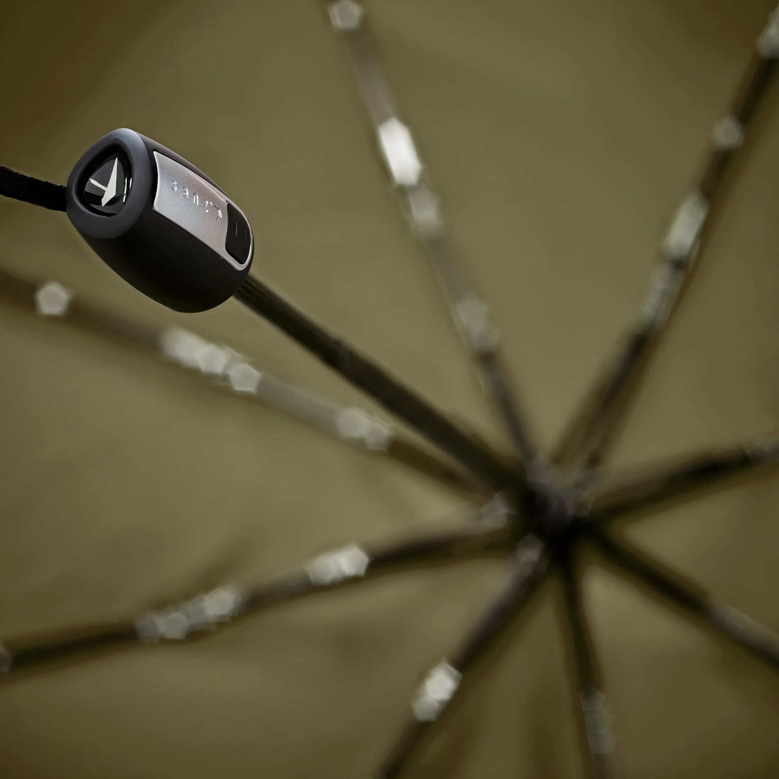 Senz° Mini Automatic Foldable Storm Umbrella - Image 32