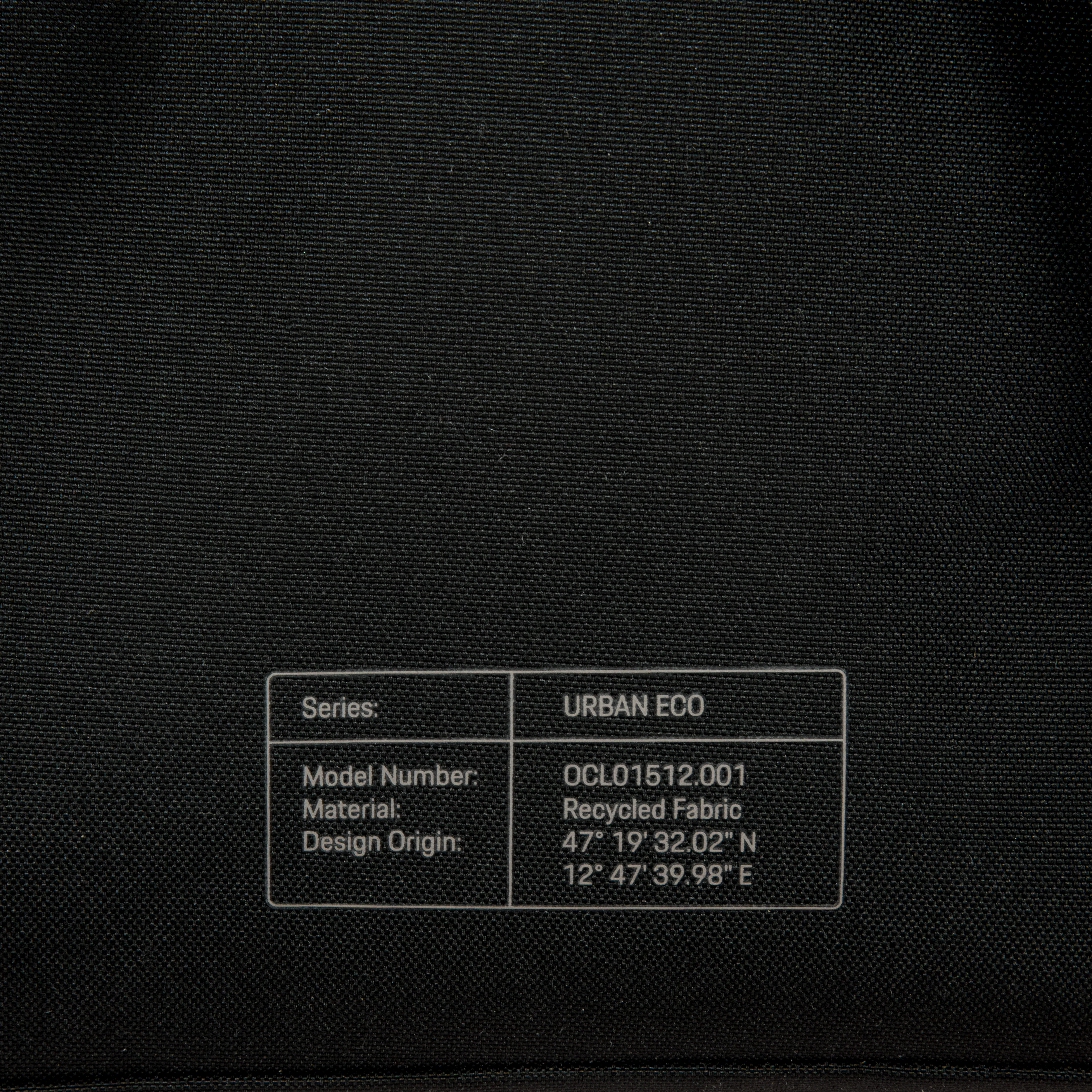 Porsche Design Urban Eco Shoulder Bag S - Image 3